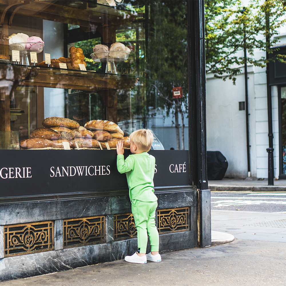 Sven's Magical Pajamas